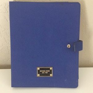 Michael Kors iPod case